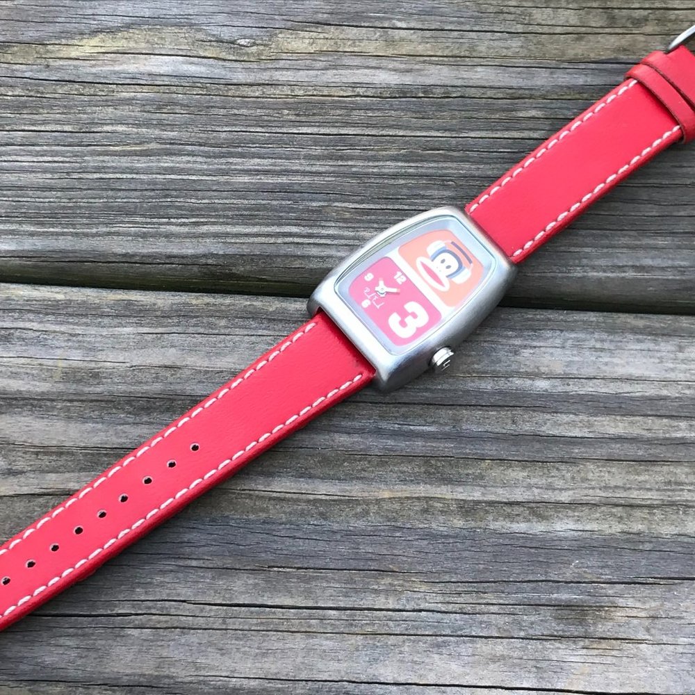 Paul Frank Watch Red Vegan Faux Leather Band Water - Picture 5 of 12
